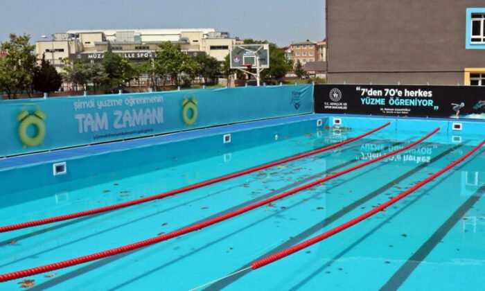 Maltepe’de “Yüzme Bilmeyen Kalmasın” Projesi