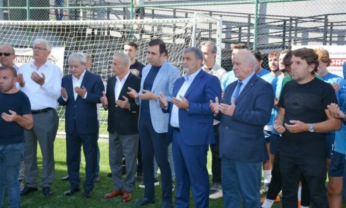 Küçükçekmece Sinopspor dualarla sezon açılışı yaptı