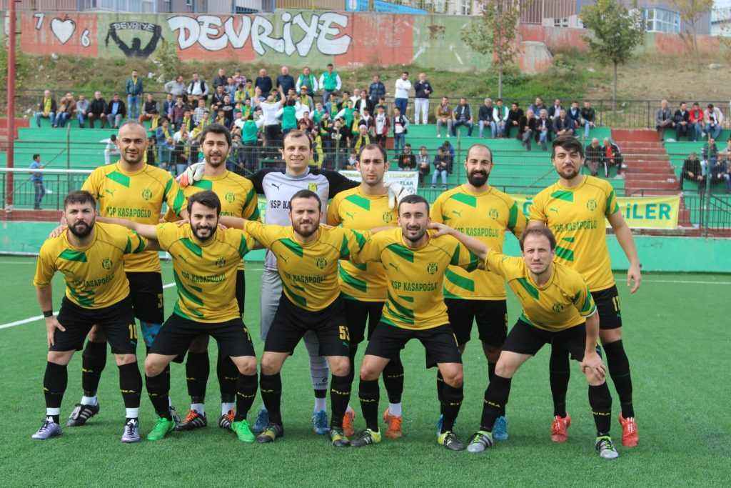 Kâğıthanespor liderliğini sürdürdü