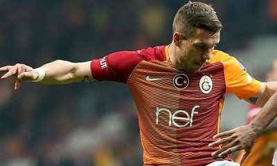 Galatasaray, Podolski transferini KAP’a bildirdi