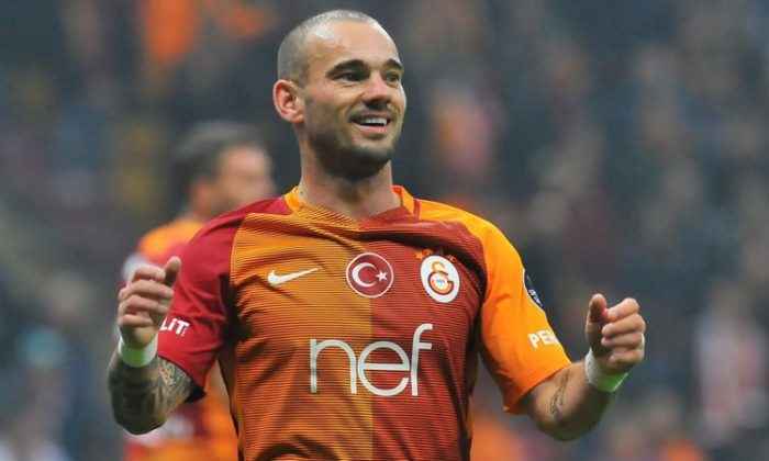 Sneijder’in gidişi futbolun gündemine oturdu   