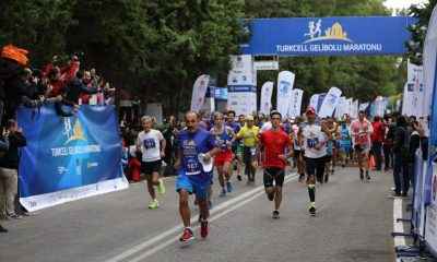 Zafer Şahin Barış maratonunda 3.oldu   