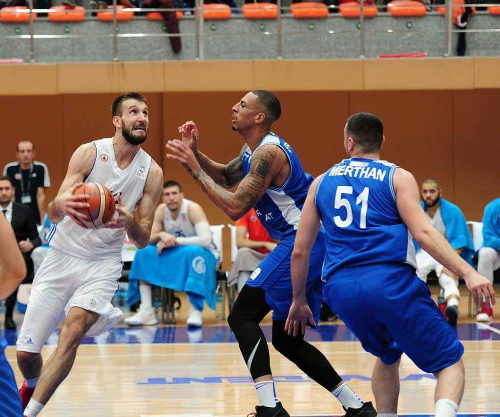 İstanbul BB-ilk galibiyetini aldı      