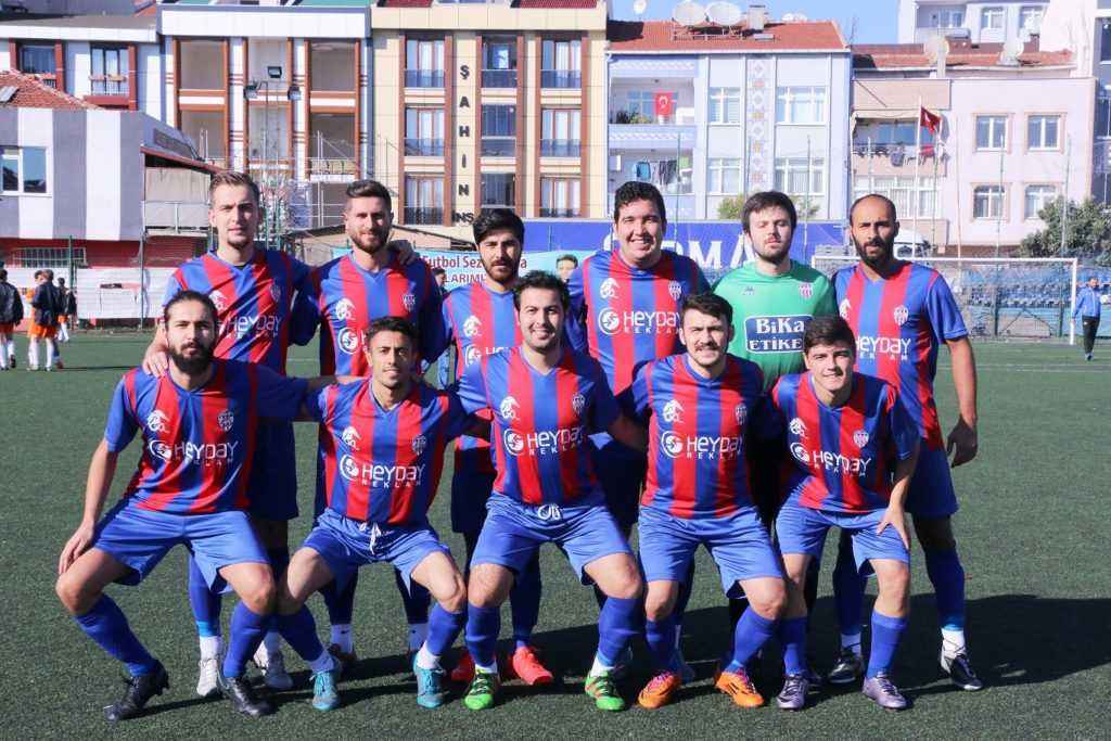 Gültepe Özgençlikspor’un kümede kalma şansı azaldı