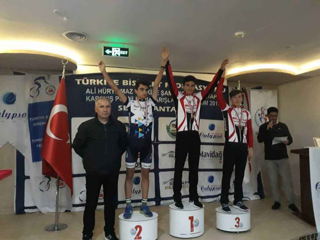Brisaspor kürsüden inmedi   
