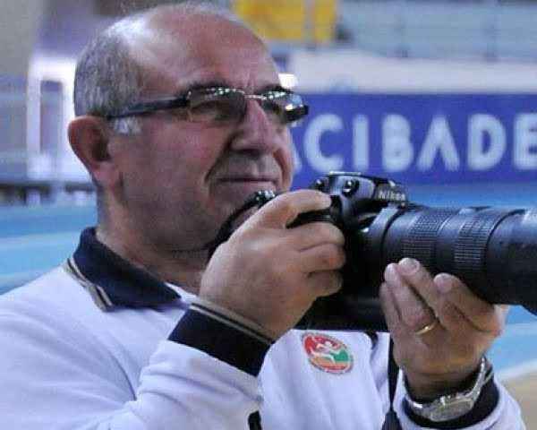 Göllü hocamızı yalnız bırakmadılar   