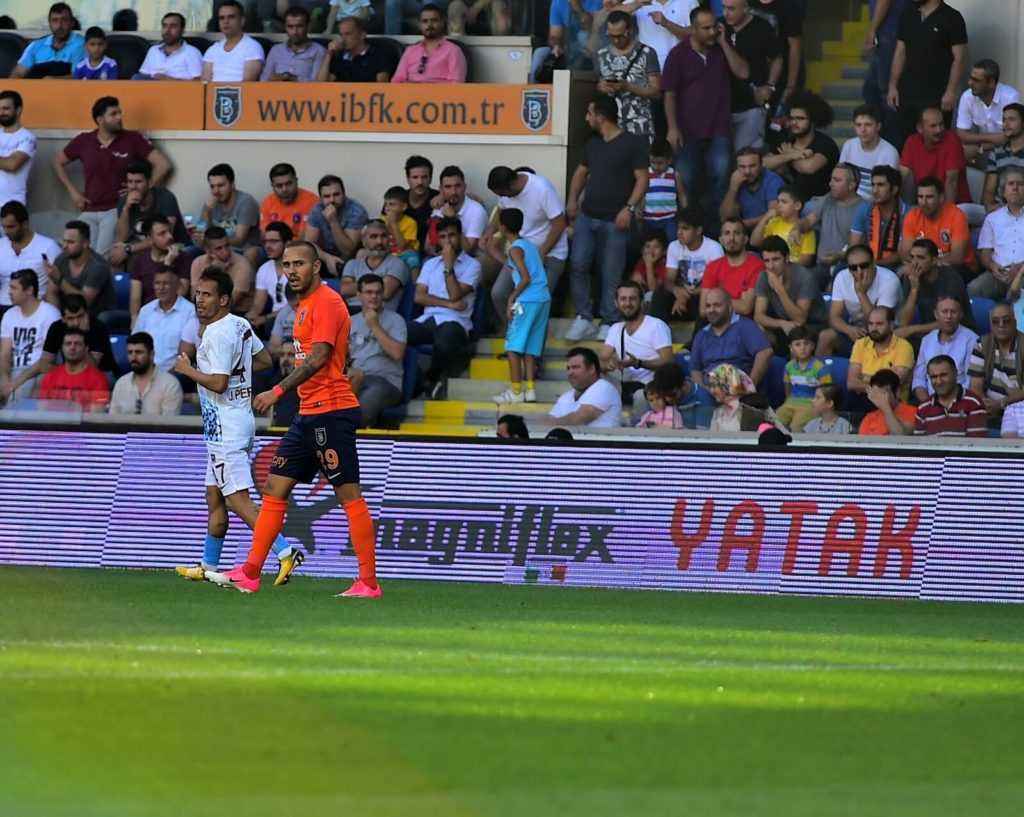 İstanbul Başakşehir’e yeni sponsor   