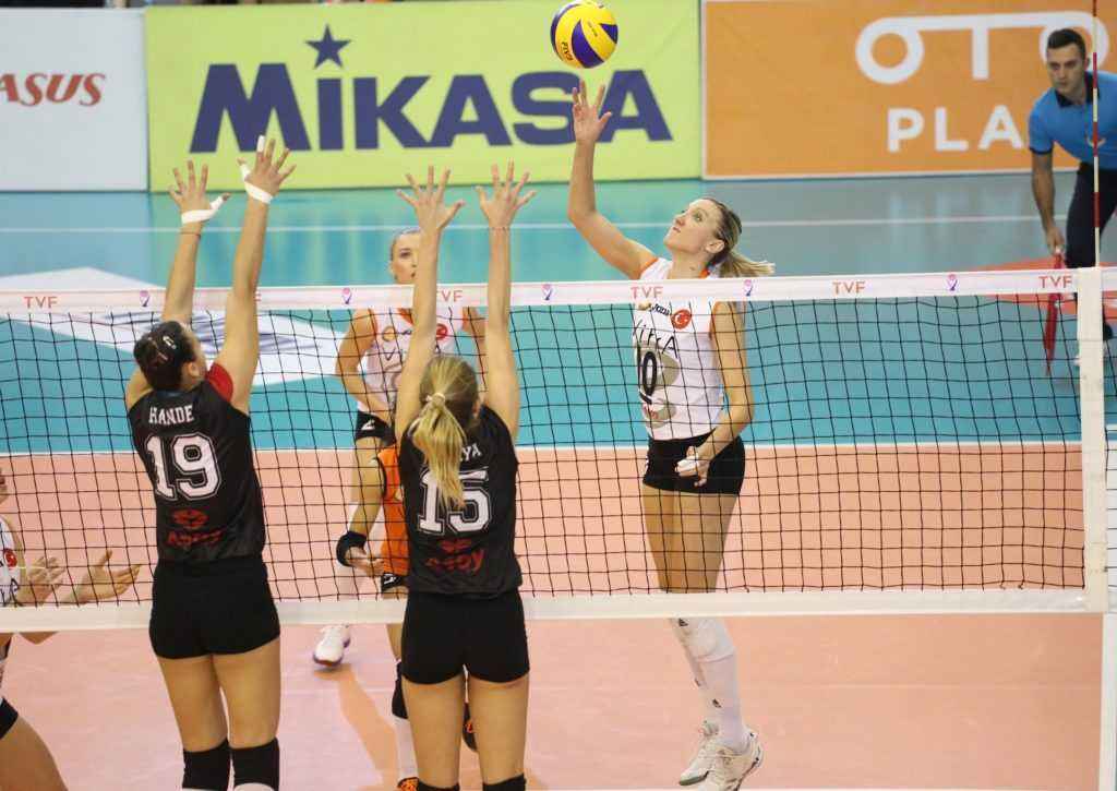 Lider, set vermedi!   