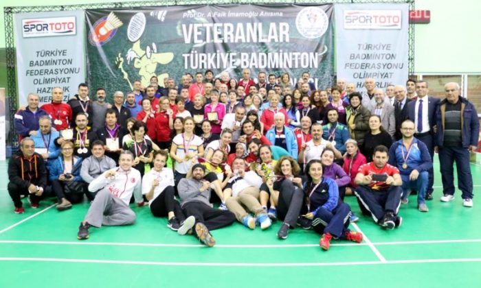Veteranlar Türkiye Badminton Şampiyonası' sona erdi –