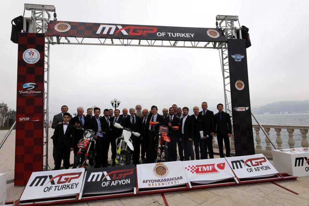 Dünya Afyon’da buluşuyor   