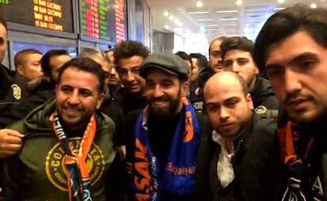 Medipol Başakşehir Arda Turan’ı kiraladı!      