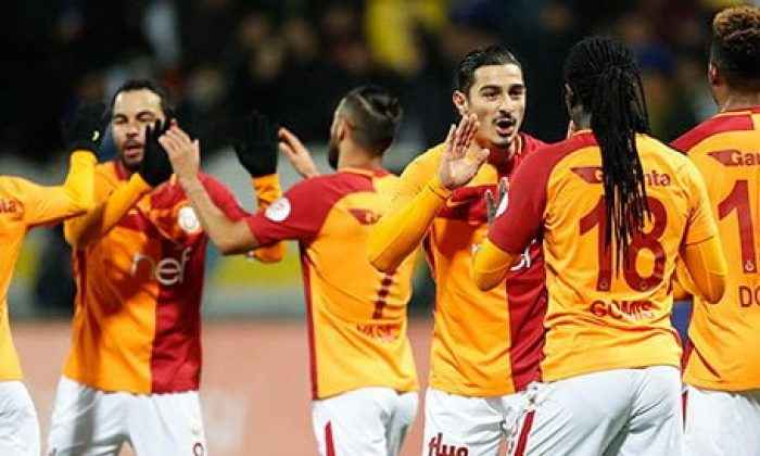 İlk yarının en iyi 11’ine Galatasaray damgası