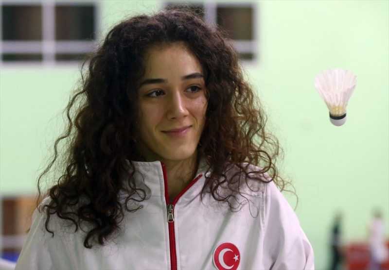 Neslihan Yiğit’ten bronz madalya      
