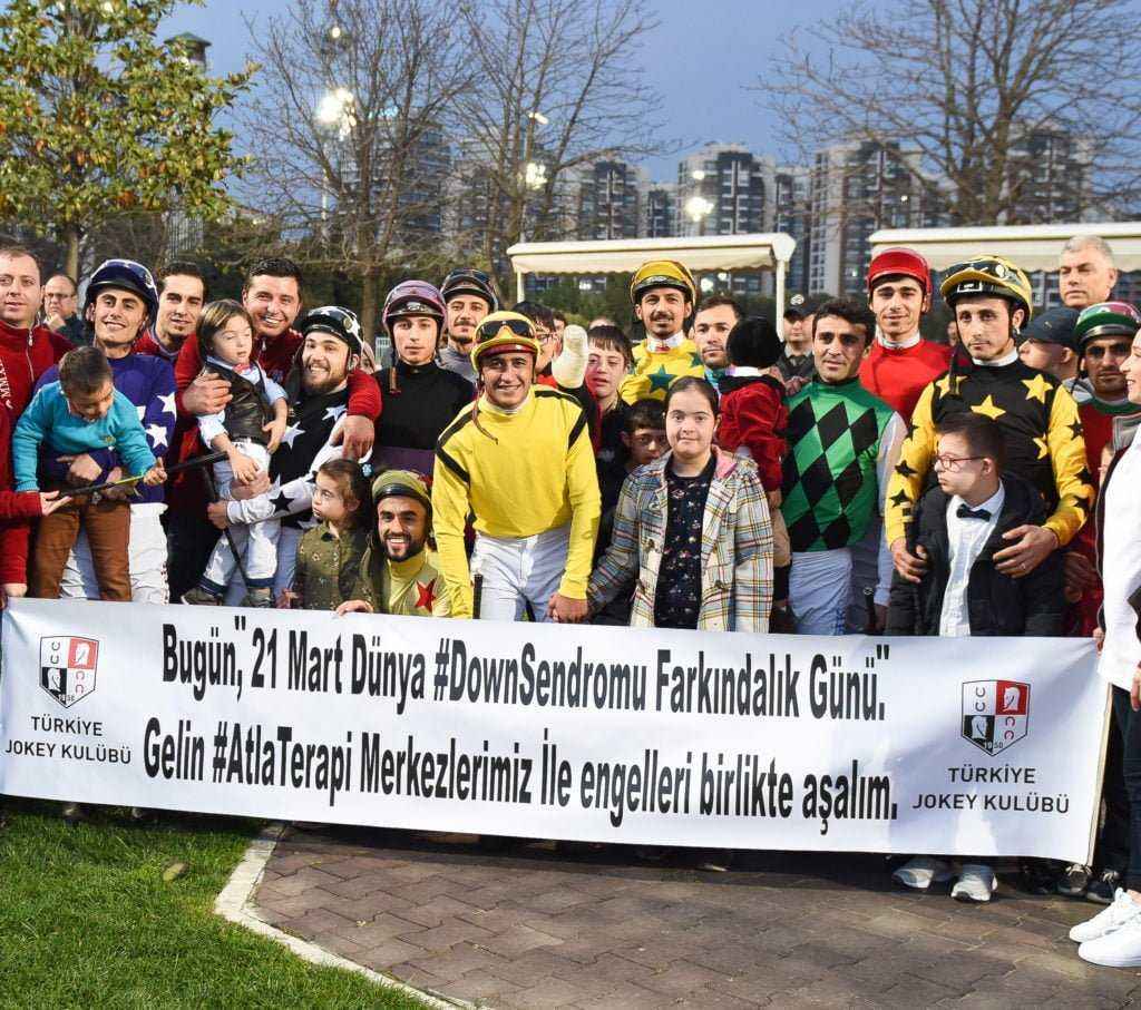 21 Mart Dünya Down Sendromu Farkındalık günü   