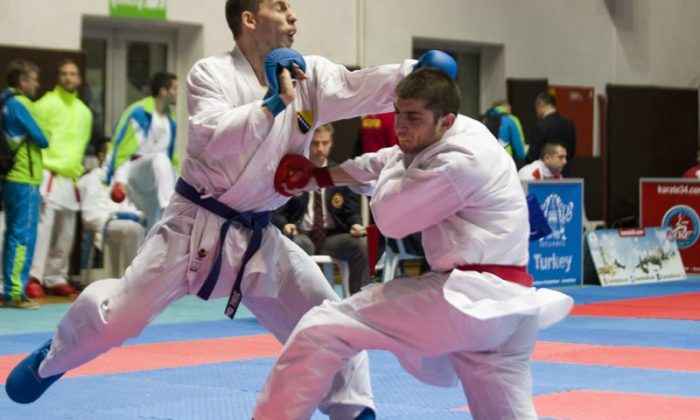 Balkan Karate Şampiyonası İstanbul’da başladı   