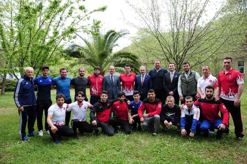 İBB ve ASKİ’den millilere destek