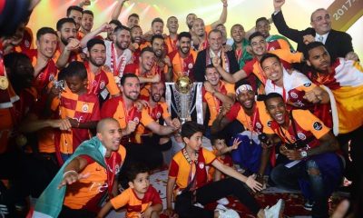Galatasaray şampiyonluk kupasını aldı   
