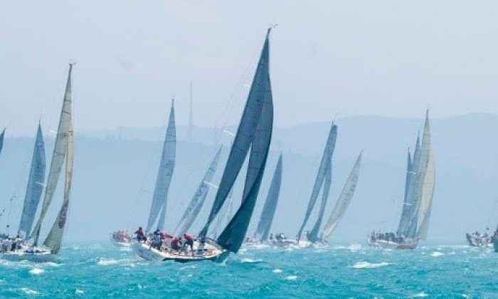 Yelkenler Kardeşlik Kupası İçin Yarışıyor 