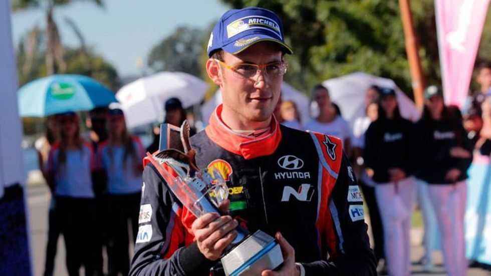 Sardunya Rallisi’nde Thierry Neuville rüzgarı 
