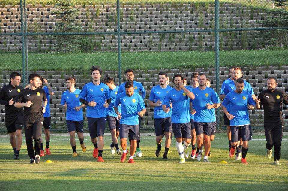 MKE Ankaragücü’nün Erzurum kampı başladı
