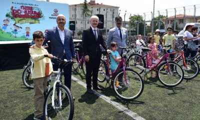 Fatih Belediyesi 650 öğrenciye bisiklet hediye etti…         
