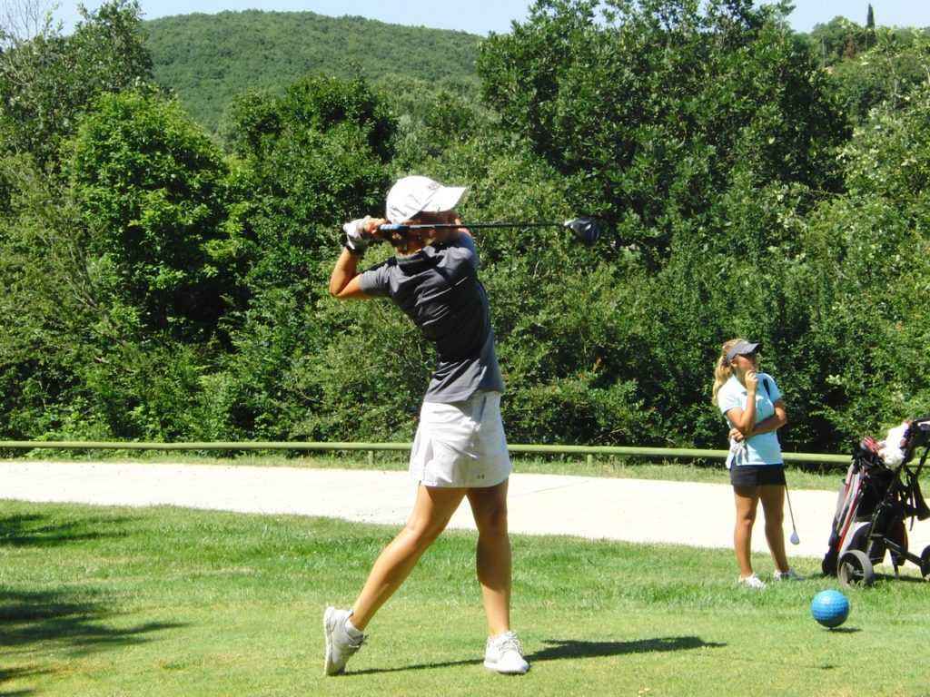 Golf şampiyonası başladı