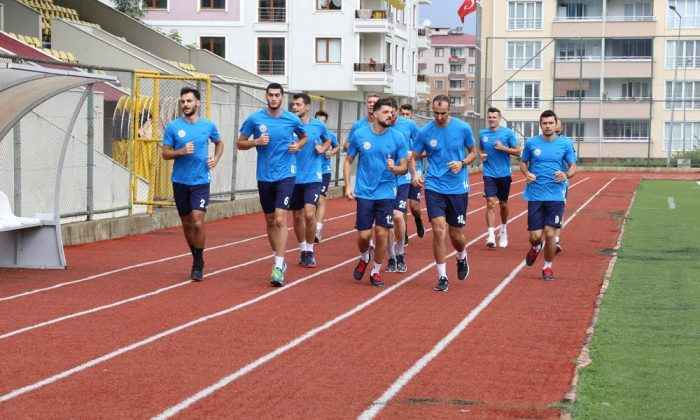 Arhavi Belediyespor voleybol takımı sezonu açtı   