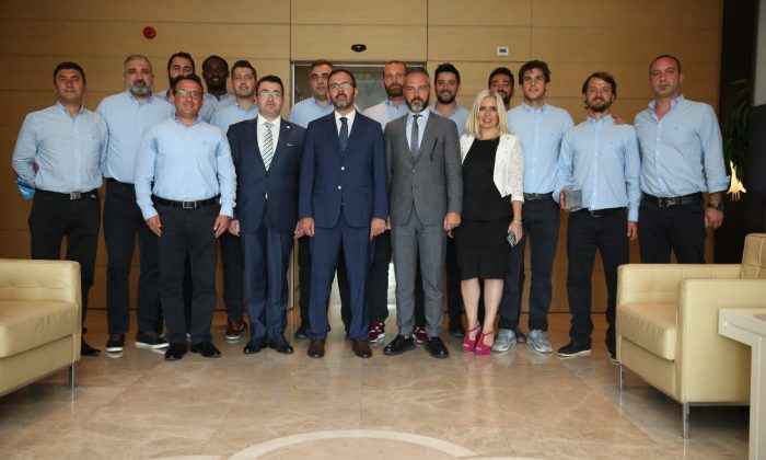 Spor Bakanı Mehmet Kasapoğlu, Beykent Üniversitesi’ni makamında kabul etti   