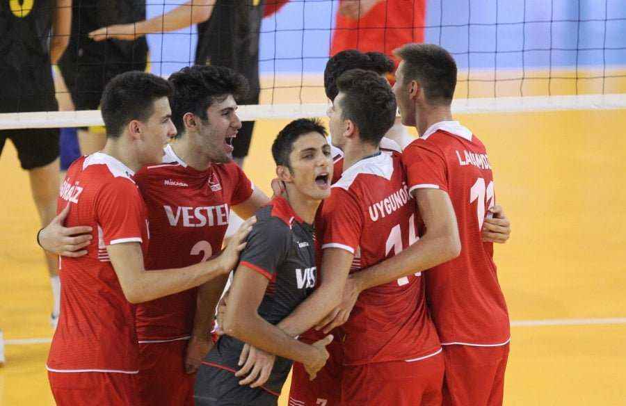 U18 Erkek Milli Takımımız, yarı finalde