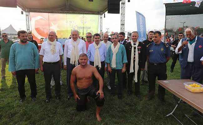 Şile’de başpehlivan Recep Kara