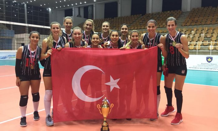 Beşiktaş, Namağlup Balkan Kupası Şampiyonu !