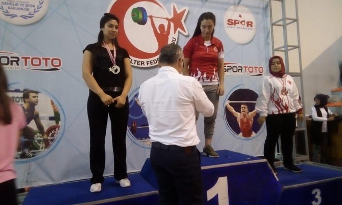 Berfin ve Ceren Türkiye Şampiyonu   