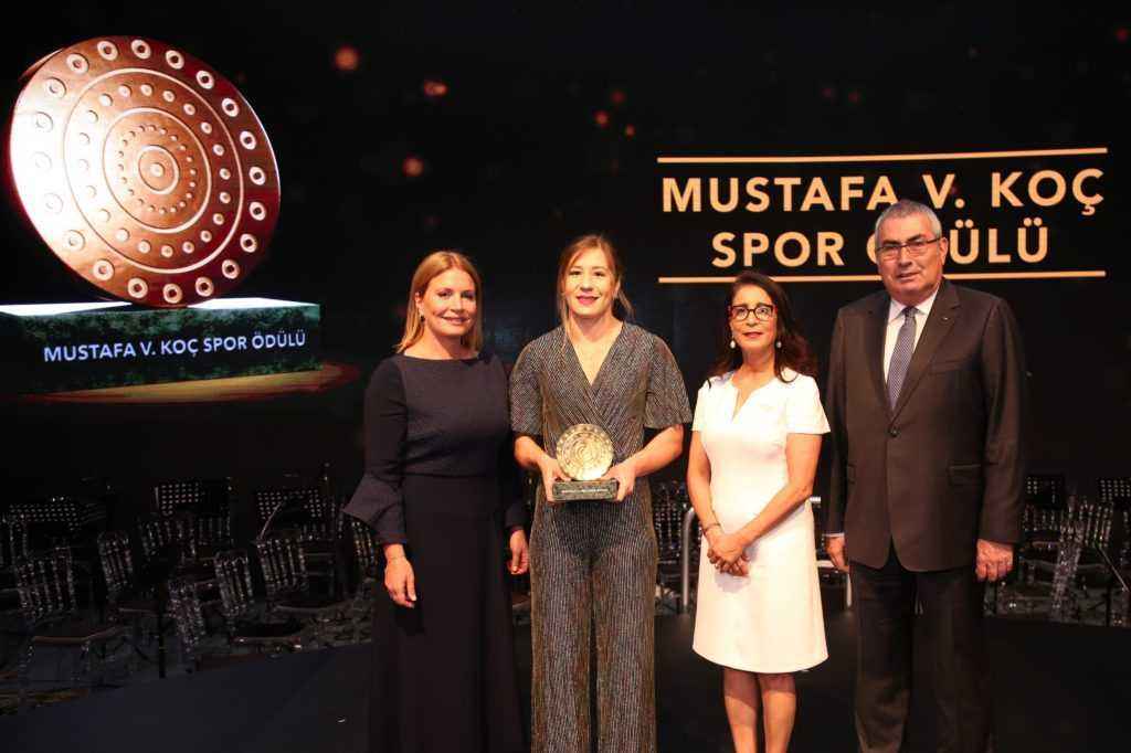 Mustafa V. Koç Spor Ödülü’nün sahibi Yasemin Adar oldu
