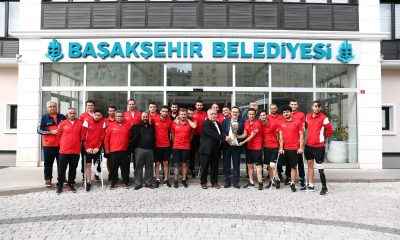 Şampiyonlar kupalarıyla Başakşehir’de