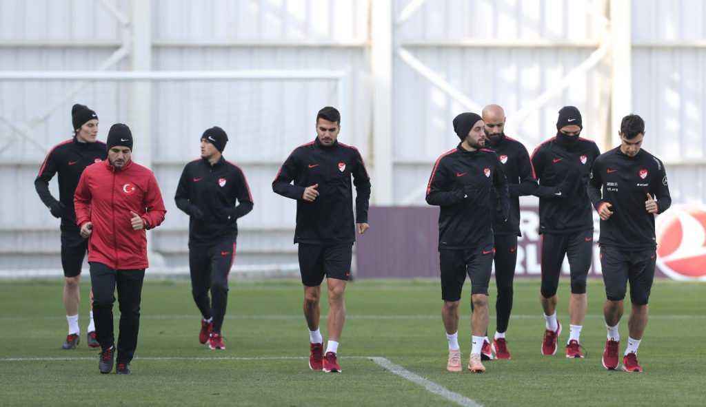 Türkiye, FIFA sıralamasında geriledi   