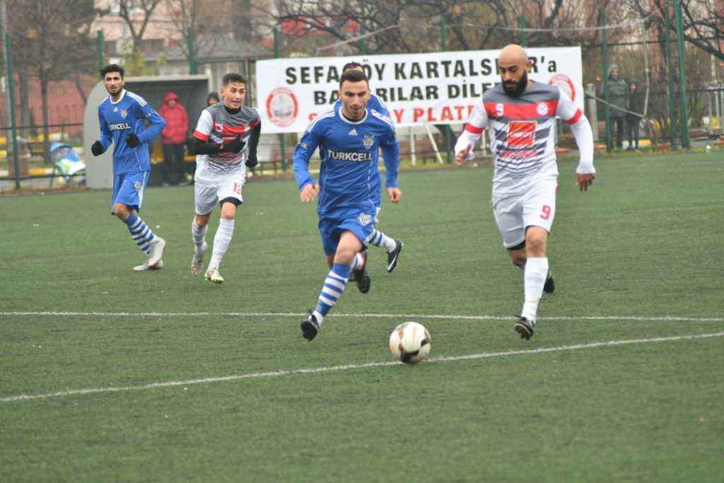 Şehzadebaşı deplasmanda galip