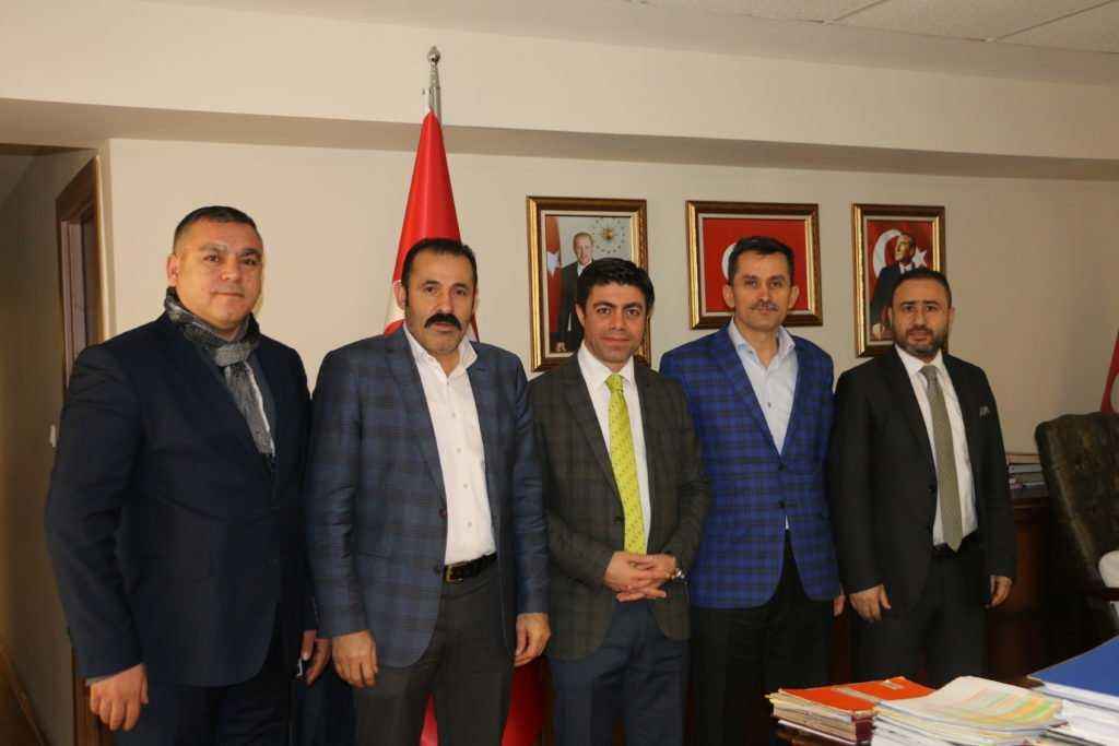 Badminton Federasyonundan çocuk yurtlarına destek   