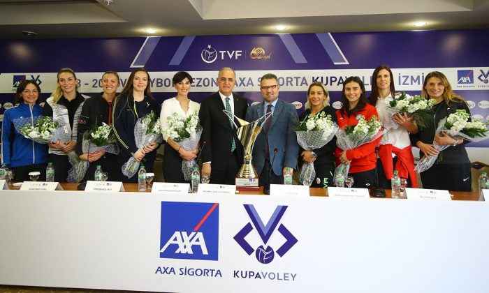 Kupa Voley Bayanlar final etabı basın toplantısı gerçekleşti   