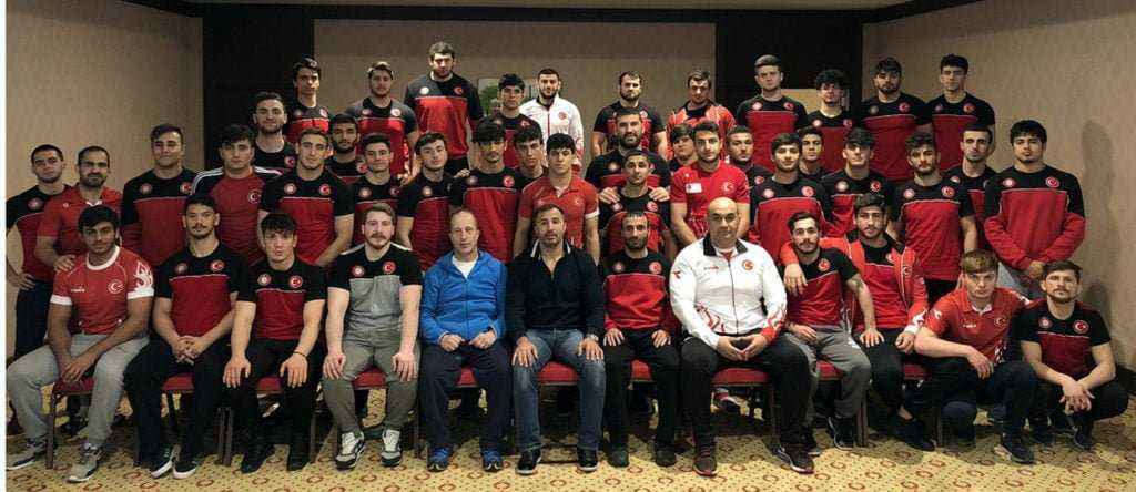 Başkan Huysuz, erkekler kampını ziyaret etti