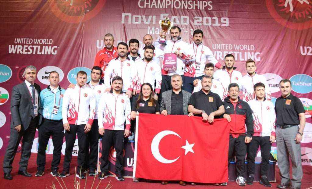 Milli güreşçilerden Sırbistan’da 18 madalya