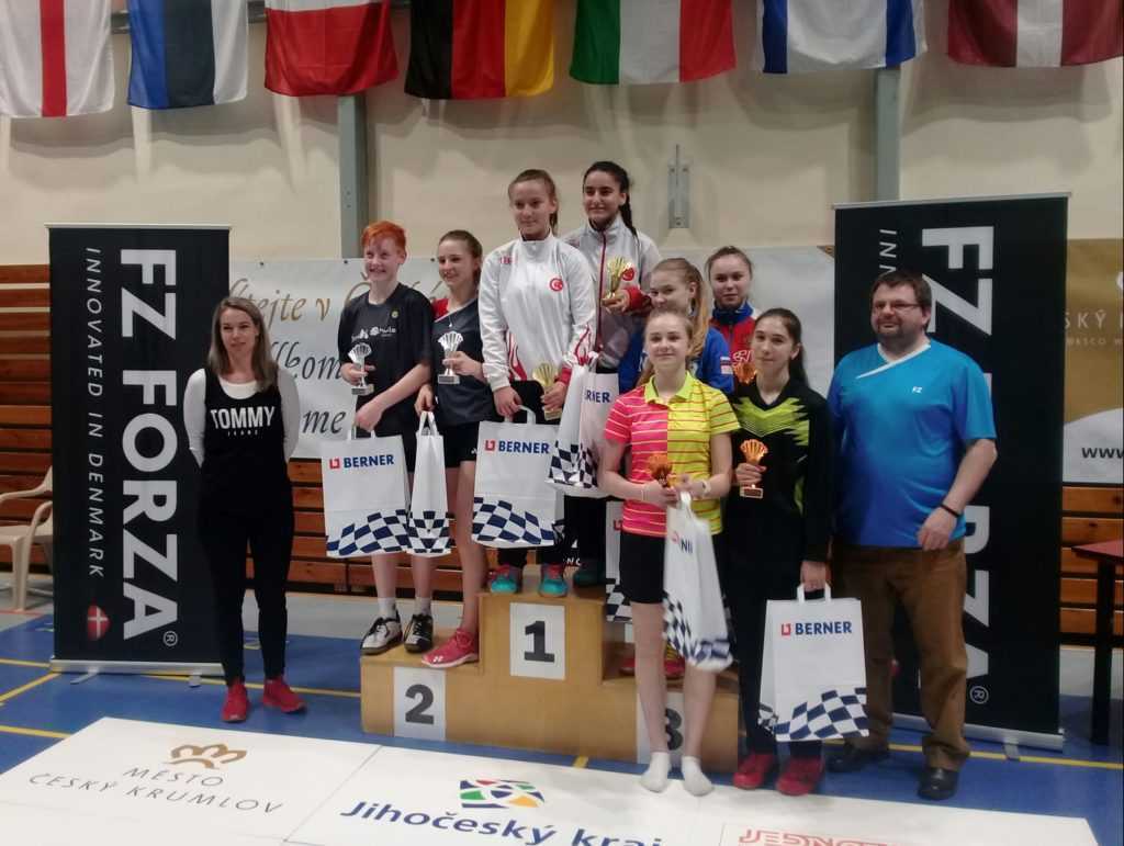 Badmintonda 7 madalya 