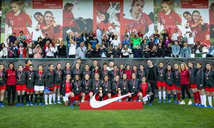 “Nike Women Futbol Turnuvası” Etkinliğinde 30 Kız Futbolcu
