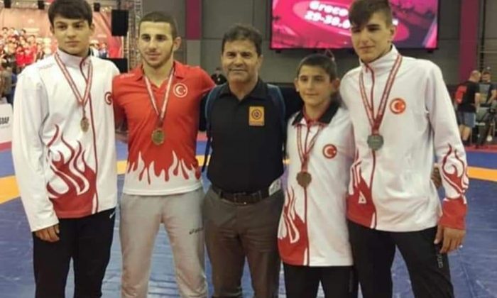 U15 Avrupa Serbest Güreş Şampiyonası’nda 4 madalya   