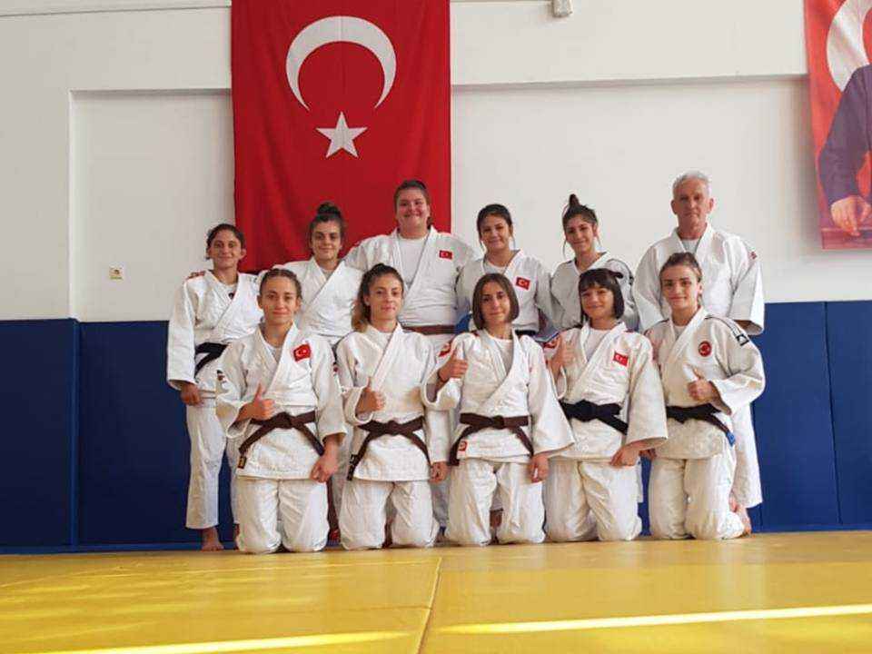 Ümitler Avrupa Şampiyonası’na hazır