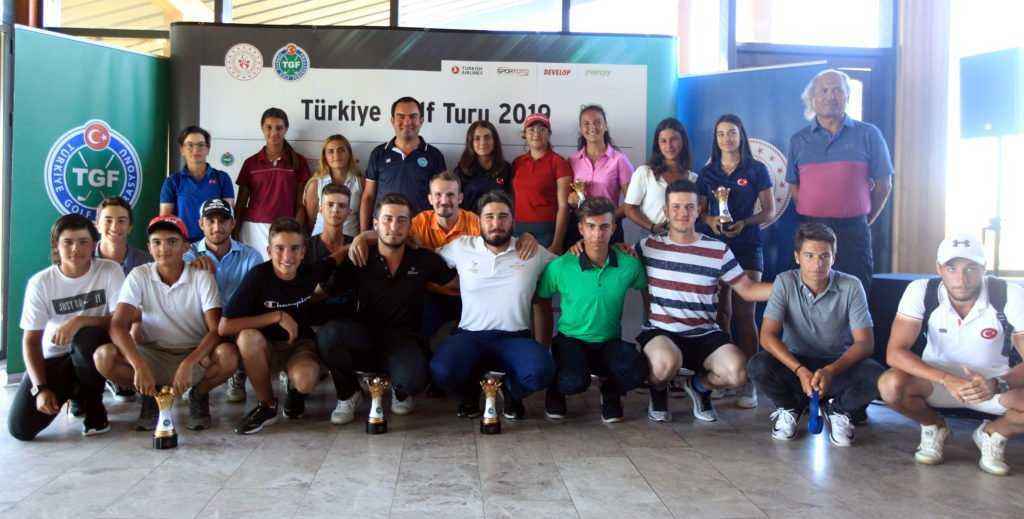 Taner Yamaç ile Petek Peker şampiyon