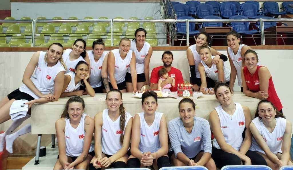 Filenin Sultanları’nın İzmir kampı başladı