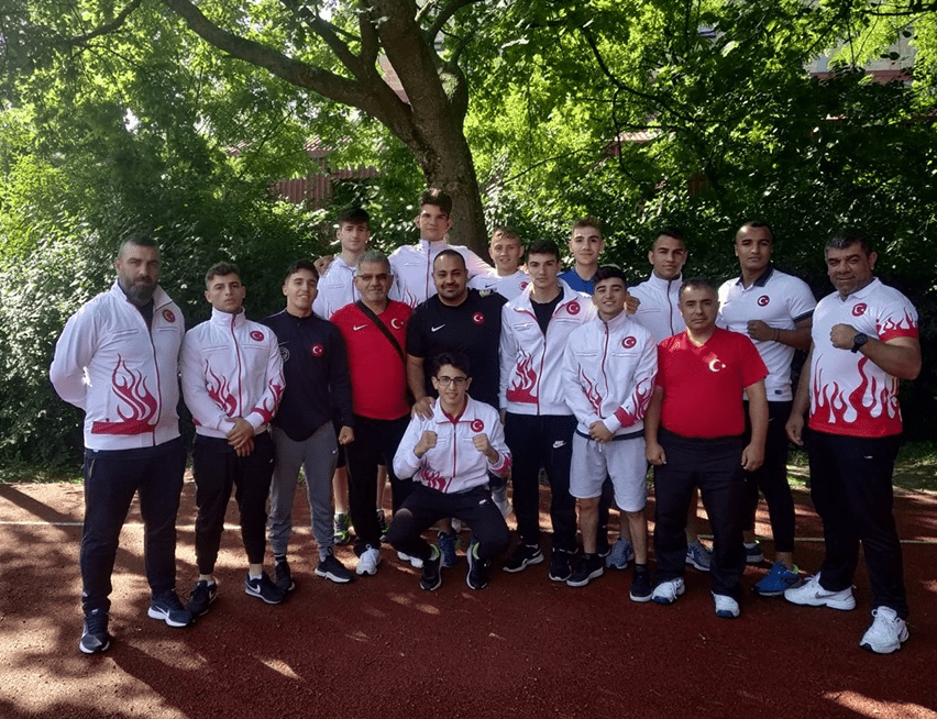 Genç Milli Boks Takımı’ndan 6 madalya   