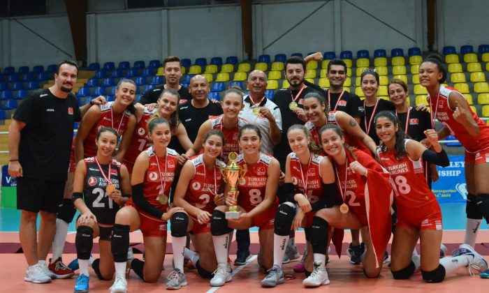 Genç kızlar namağlup Balkan Şampiyonu   