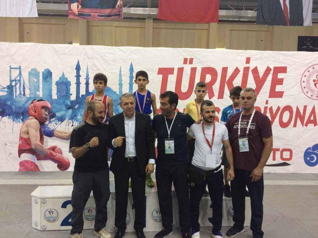 Alt Minik Erkekler Türkiye Ferdi Boks Şampiyonası   