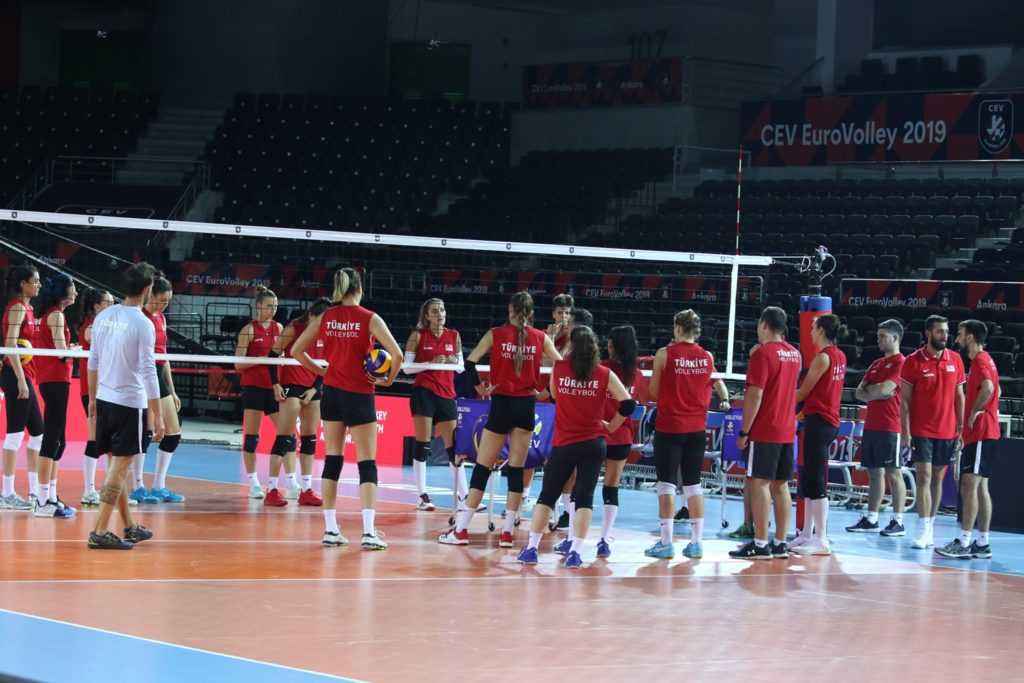 Filenin Sultanları Polonya maçına hazır